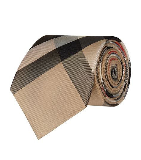 burberry christmas tie|Burberry classic tie.